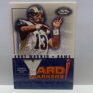 2002 Fleer Yard Markers Kurt Warner Rams #KUWA (009)